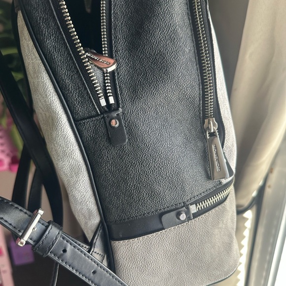 Michael Kors Rhea Backpack with Wallet - Picture 4 of 8